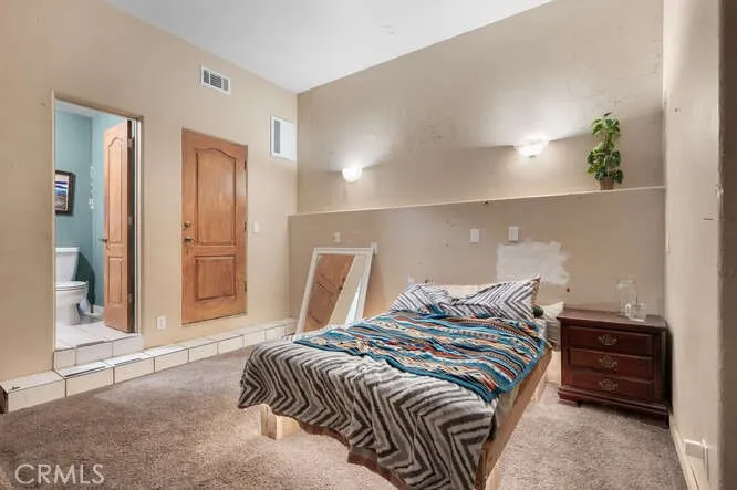 https://cdn.realtyfeed.com/cdn/127/306704494/4986edc5998dcd364c8a382fe735041b.webp