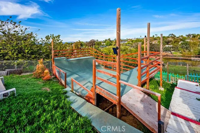 https://cdn.realtyfeed.com/cdn/127/306704494/8285cd0e4beb95c5d6b72f83b53eee4a.webp