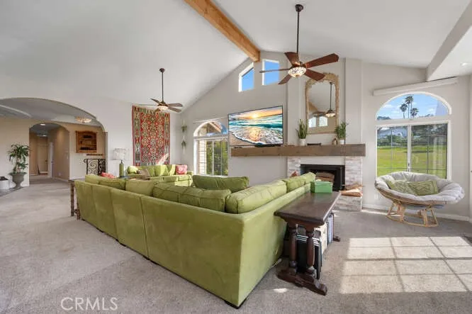https://cdn.realtyfeed.com/cdn/127/306704494/8bd451735c79c4400a3d85443e644eb8.webp