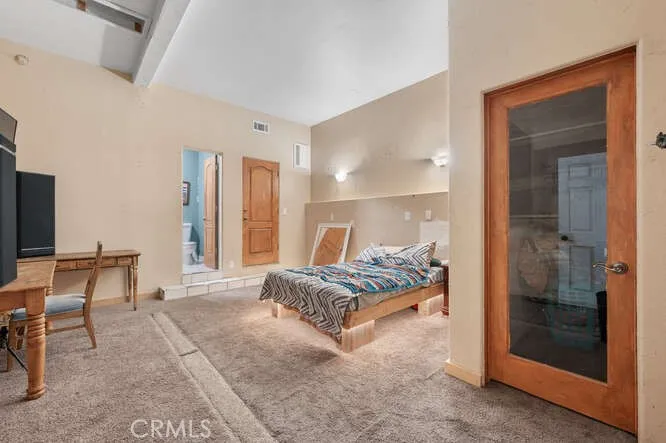 https://cdn.realtyfeed.com/cdn/127/306704494/8c1febcc6dc018357cf20459ab9792f7.webp
