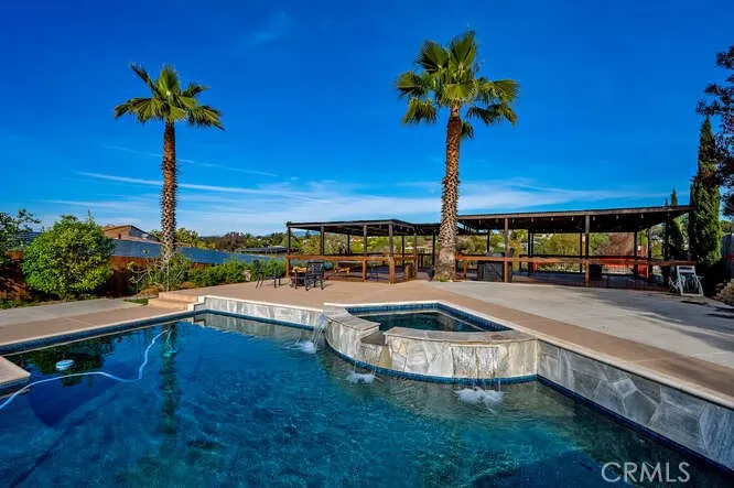 https://cdn.realtyfeed.com/cdn/127/306704494/99041b691852e0de0f18aa5d72d485fa.webp