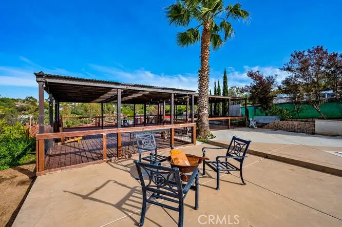 https://cdn.realtyfeed.com/cdn/127/306704494/cc334d53db5ef0a56b14191755314ddb.webp
