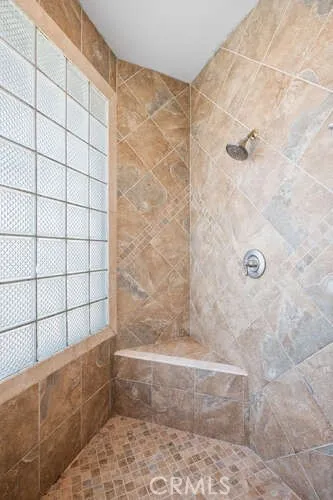 https://cdn.realtyfeed.com/cdn/127/306704494/daac77102191fab77a29db02f9c49b13.webp