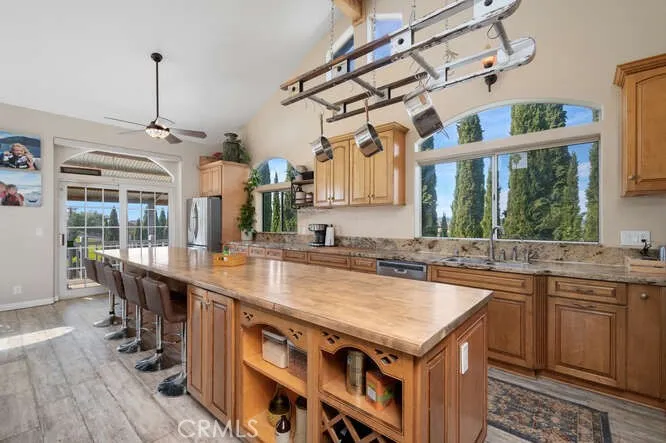 https://cdn.realtyfeed.com/cdn/127/306704494/e711816e453eb483c6e664e8db3588b2.webp