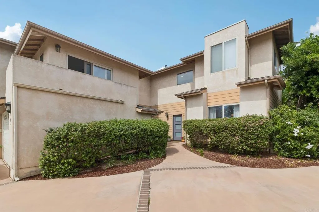 https://cdn.realtyfeed.com/cdn/127/306704508/27f96a5a2a39234b5e3a1a2fc8172c7a.webp