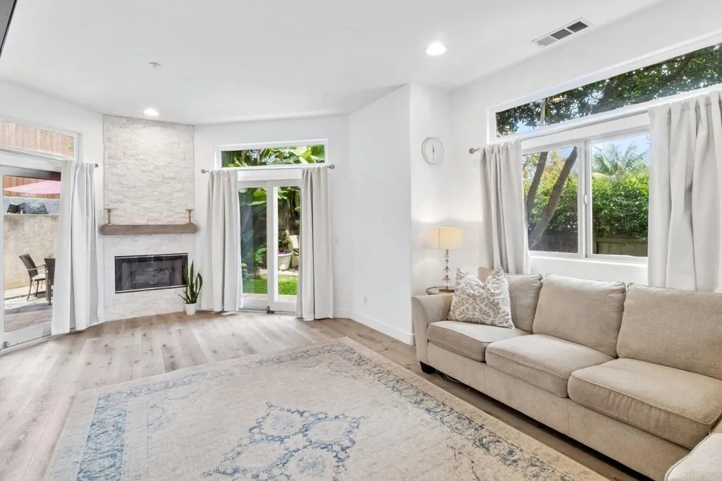 https://cdn.realtyfeed.com/cdn/127/306704508/a278319ecb2e076142ce049a01f10021.webp