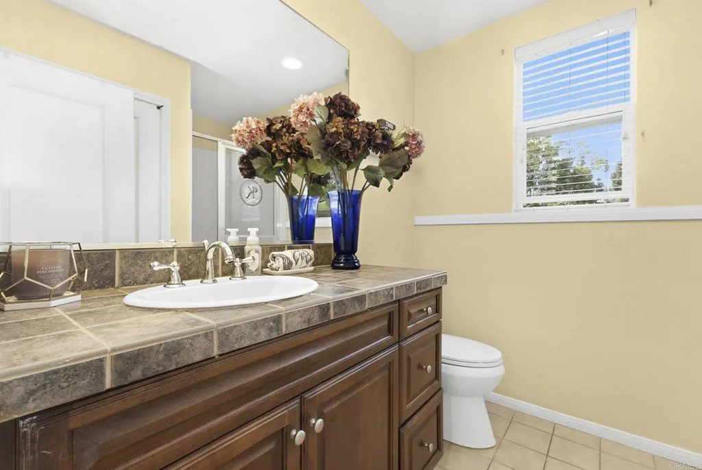 https://cdn.realtyfeed.com/cdn/127/306704509/37de886fe73cc1067f0f00876df7bb46.webp