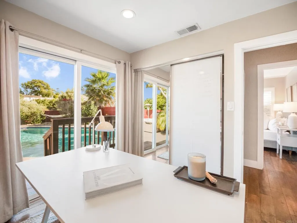 https://cdn.realtyfeed.com/cdn/127/306704591/a010e679dd47da9c345725672e864c14.webp