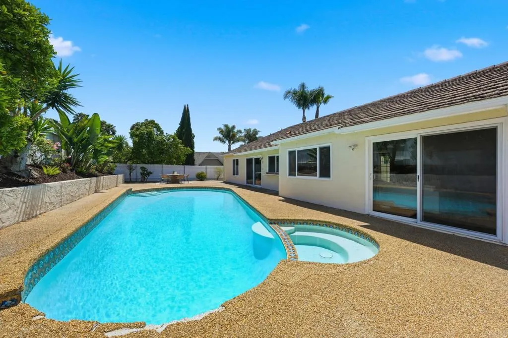 https://cdn.realtyfeed.com/cdn/127/306704597/2753027908719d1de2c9fe9feb4f0ca8.webp