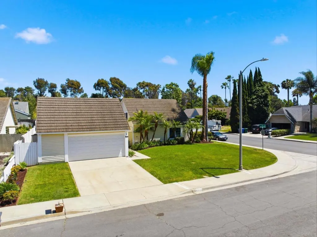 https://cdn.realtyfeed.com/cdn/127/306704597/2e834e1aa3dae02e1d2107416a206713.webp