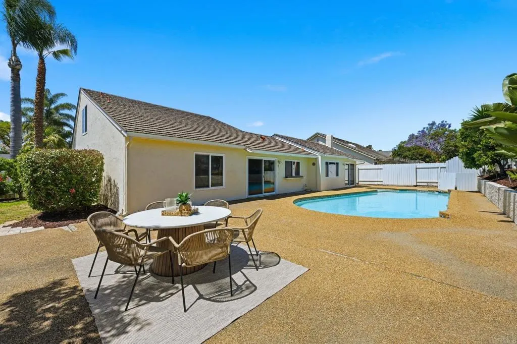 https://cdn.realtyfeed.com/cdn/127/306704597/42cba4fa7b26250e94f180593161a3e1.webp