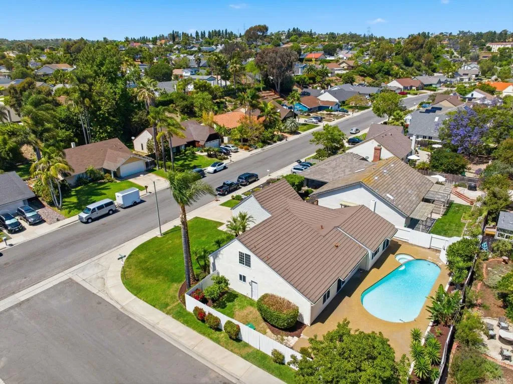 https://cdn.realtyfeed.com/cdn/127/306704597/4772e97380013c7e17492a7e556aeee6.webp