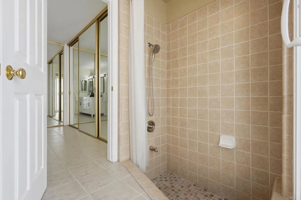 https://cdn.realtyfeed.com/cdn/127/306704597/6cea152f66381275b6567c7272fdc9c1.webp