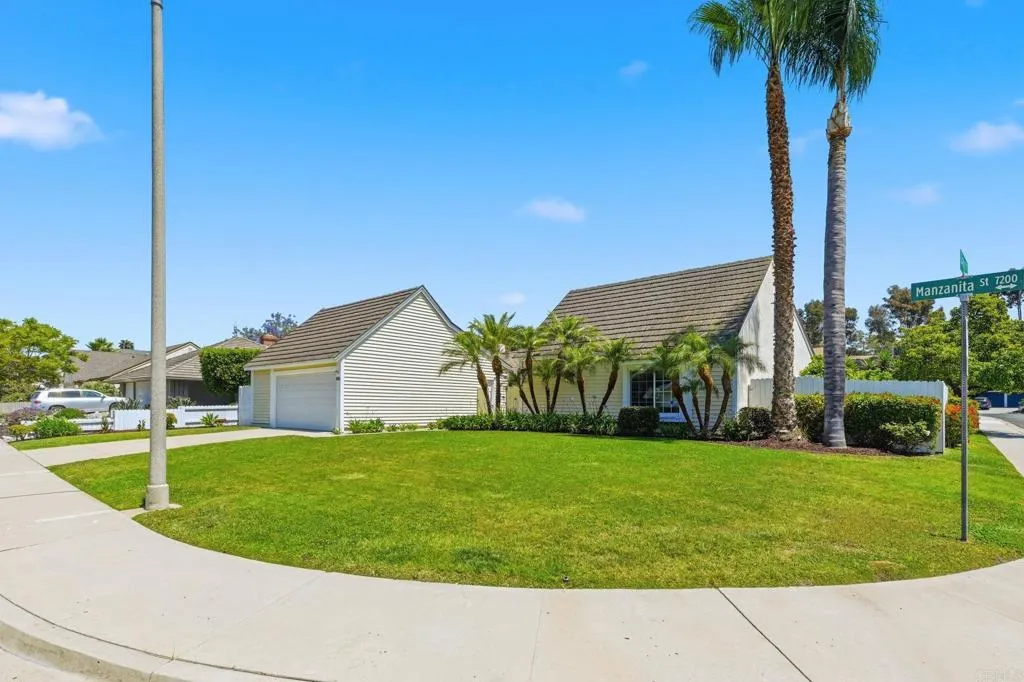 https://cdn.realtyfeed.com/cdn/127/306704597/b1bf2937753e0fc30abafeb43bf8024f.webp