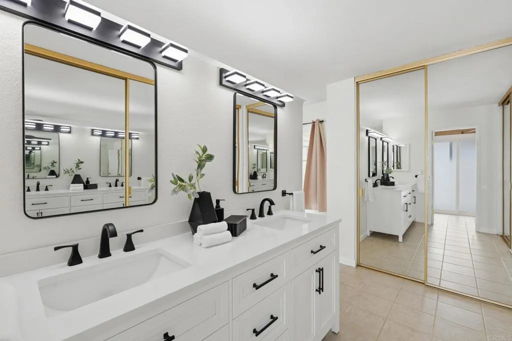https://cdn.realtyfeed.com/cdn/127/306704597/d47df54e01d930edcc9d481cb4aff300.webp