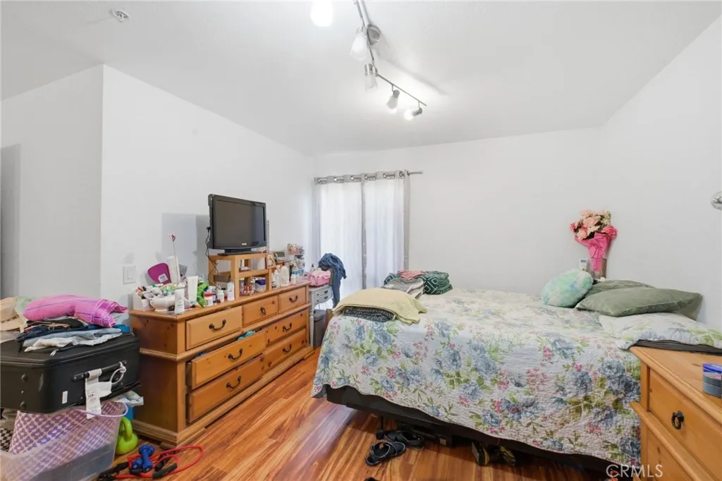 Photo #24: OC26075618 Listing: Photo #24