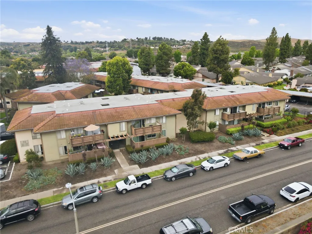 https://cdn.realtyfeed.com/cdn/127/306704629/a36e4c8895e83c3aab96c704835e6f2a.webp