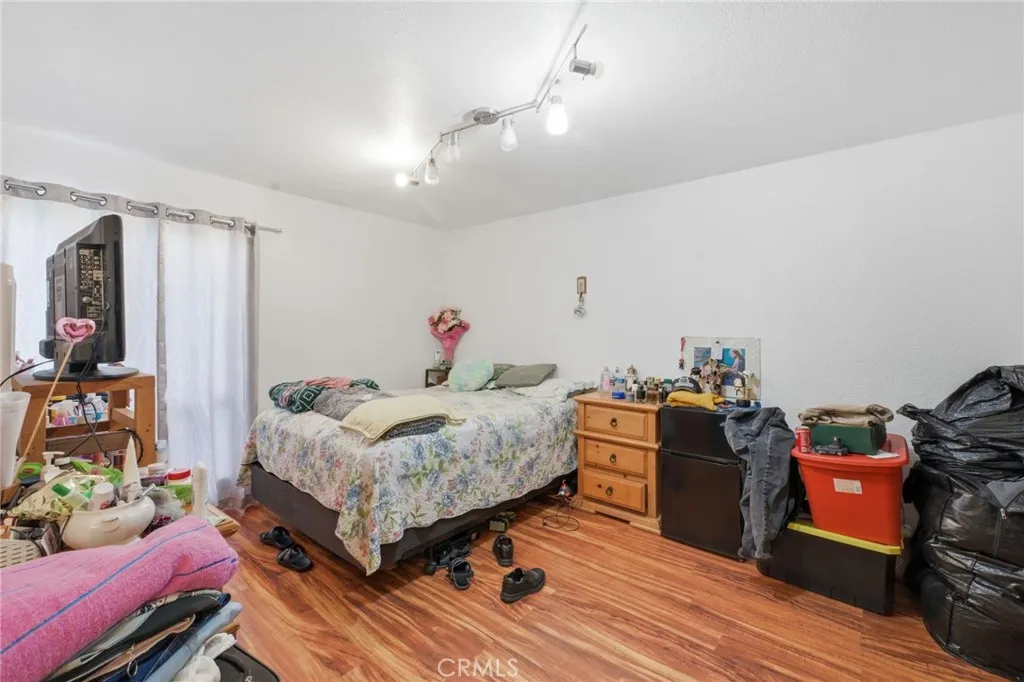 Photo #23: OC26075618 Listing: Photo #23