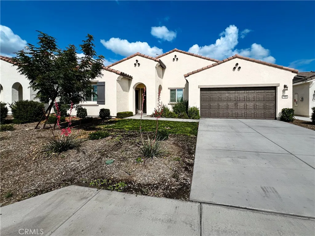 Bakersfield, CA 93311
