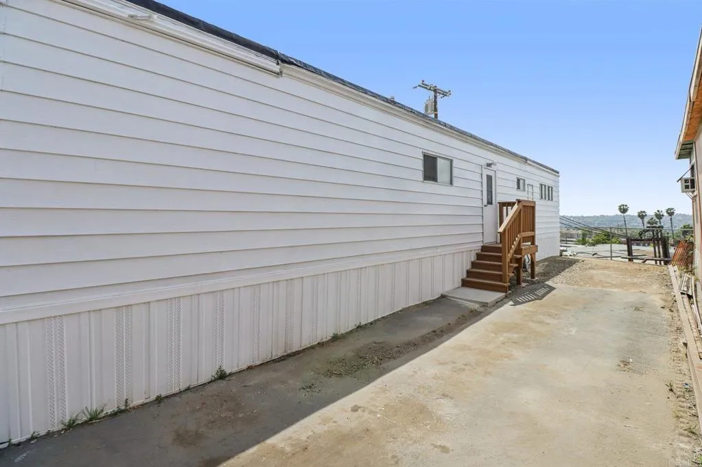 https://cdn.realtyfeed.com/cdn/127/306704759/5b53161ff2632735b54057493ec1e40e.webp