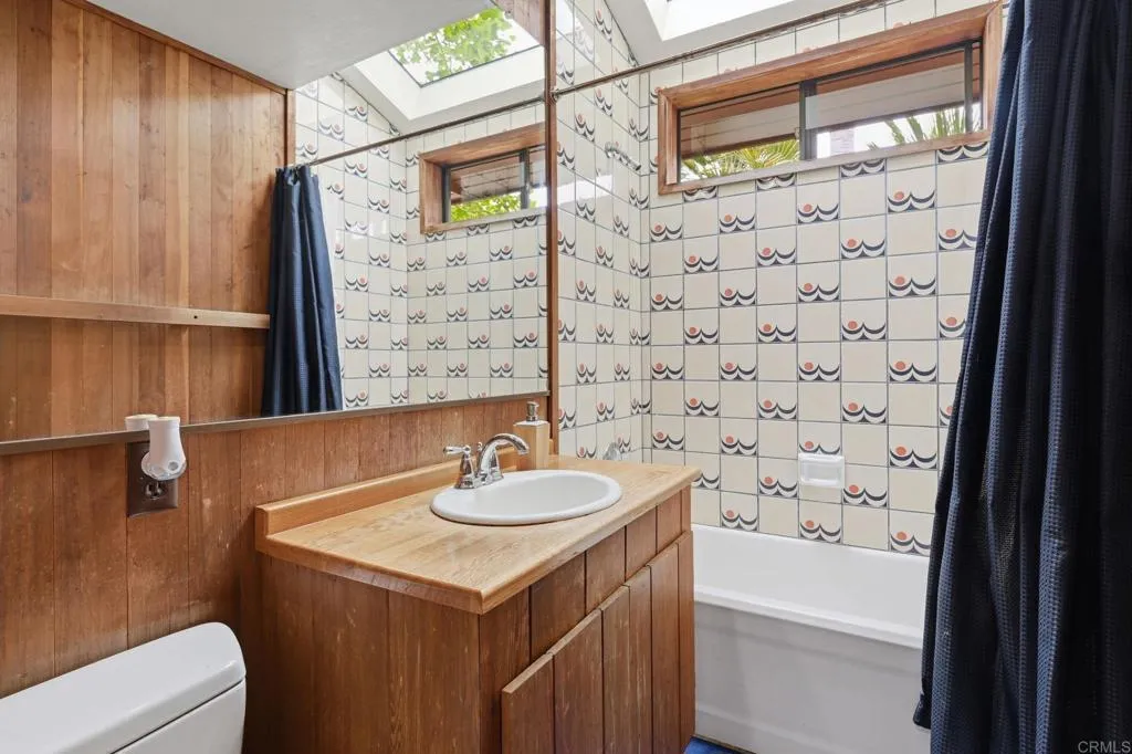 https://cdn.realtyfeed.com/cdn/127/306704766/ebf10f29e990c7daf385ed2e3cab81ba.webp