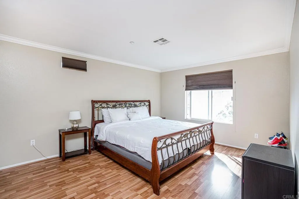 https://cdn.realtyfeed.com/cdn/127/306704772/0870c5e26215b9138b45368c6264f25c.webp