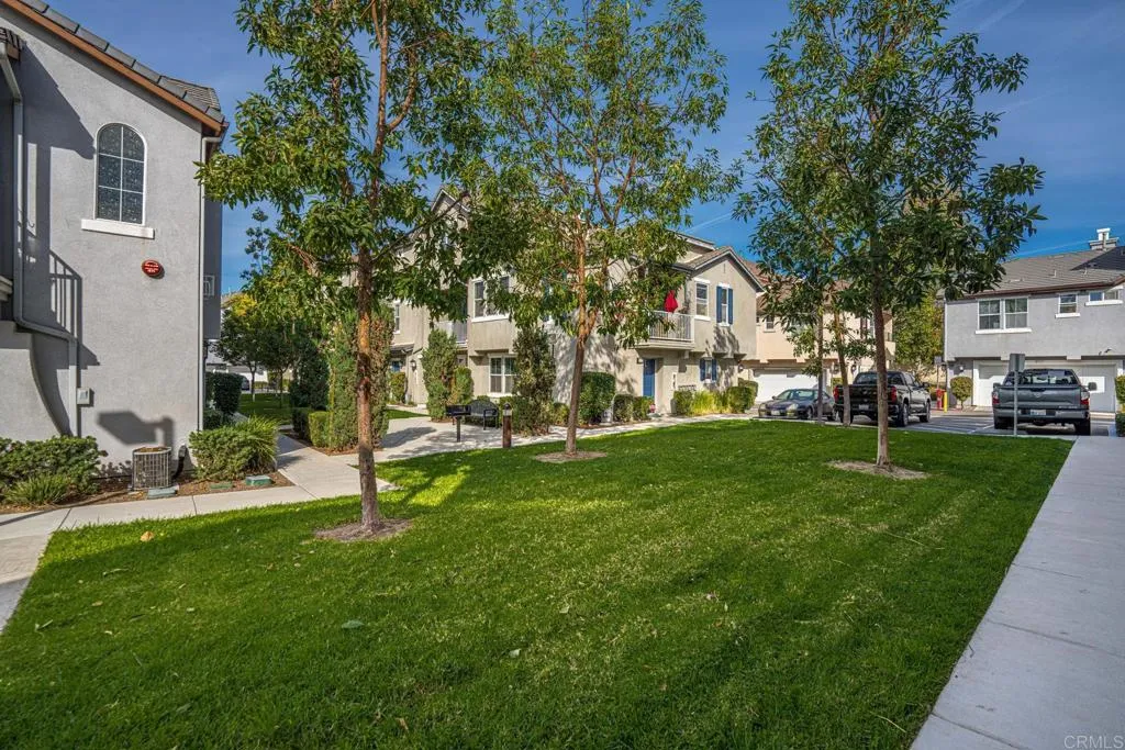 https://cdn.realtyfeed.com/cdn/127/306704772/2cc6be0c7bf5d1cbee0fc578d93c3990.webp