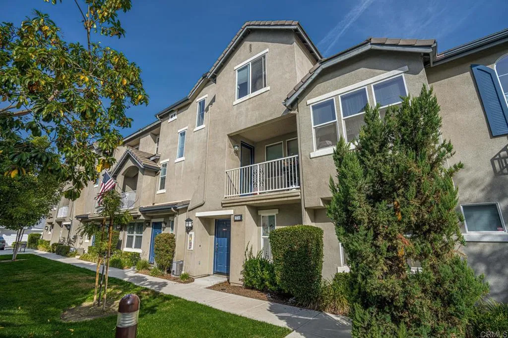 https://cdn.realtyfeed.com/cdn/127/306704772/d54592373e147a268ad75d59e2eb2536.webp