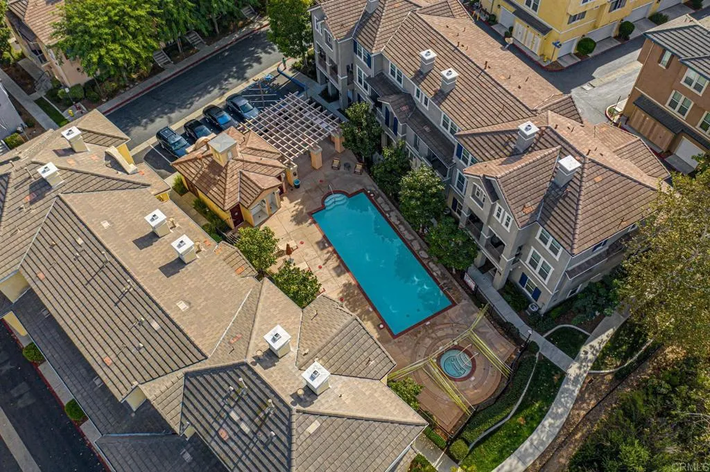 https://cdn.realtyfeed.com/cdn/127/306704772/e04f72bd3b26a6845c5d1156ef3e7d64.webp