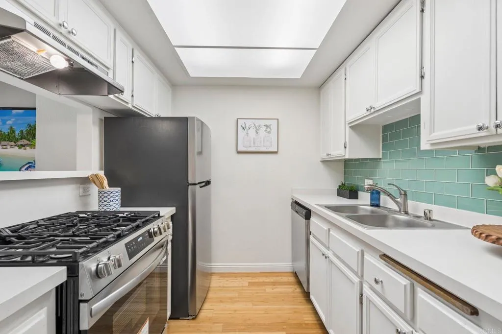 https://cdn.realtyfeed.com/cdn/127/306704791/23b47824940d7f92b80496c31c722cab.webp