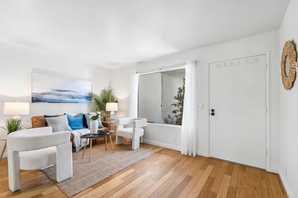 https://cdn.realtyfeed.com/cdn/127/306704791/6a8e994a9204496285a55b70bdada3ab.webp