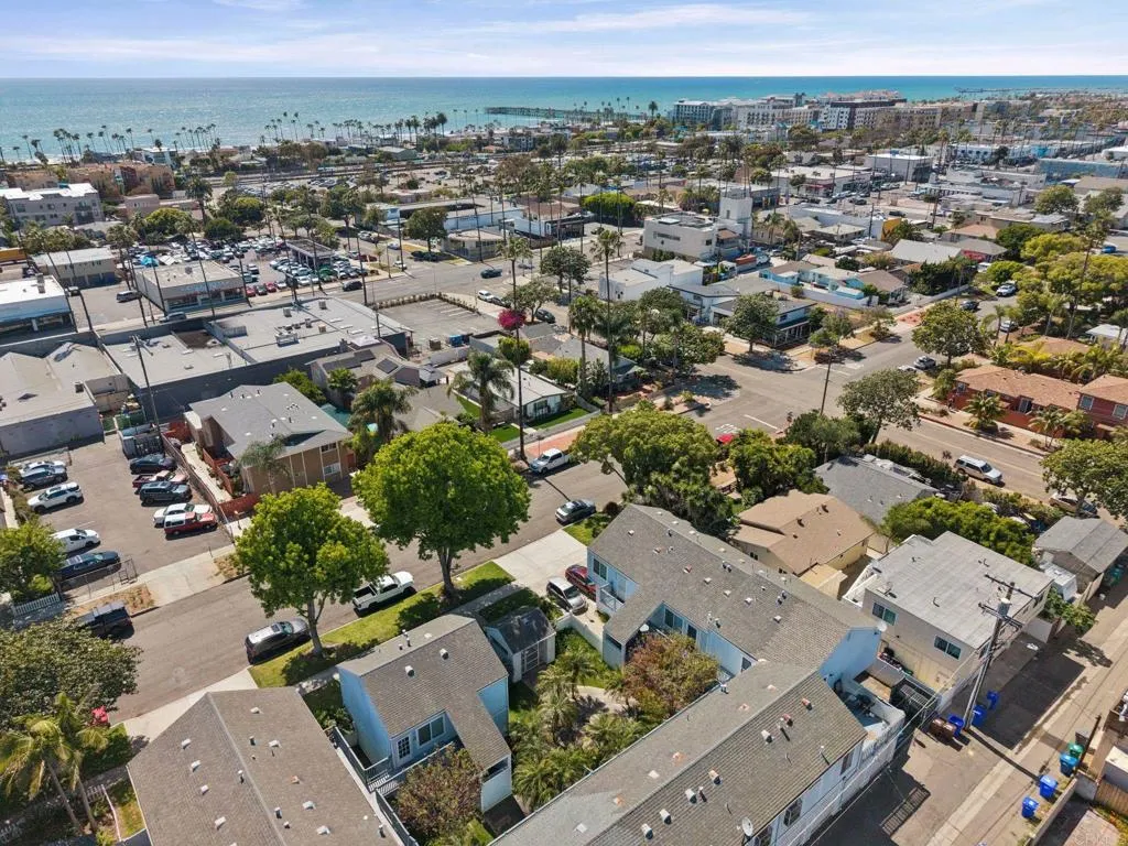 https://cdn.realtyfeed.com/cdn/127/306704791/8b217fdb1a35221efc21d5cc6652a578.webp