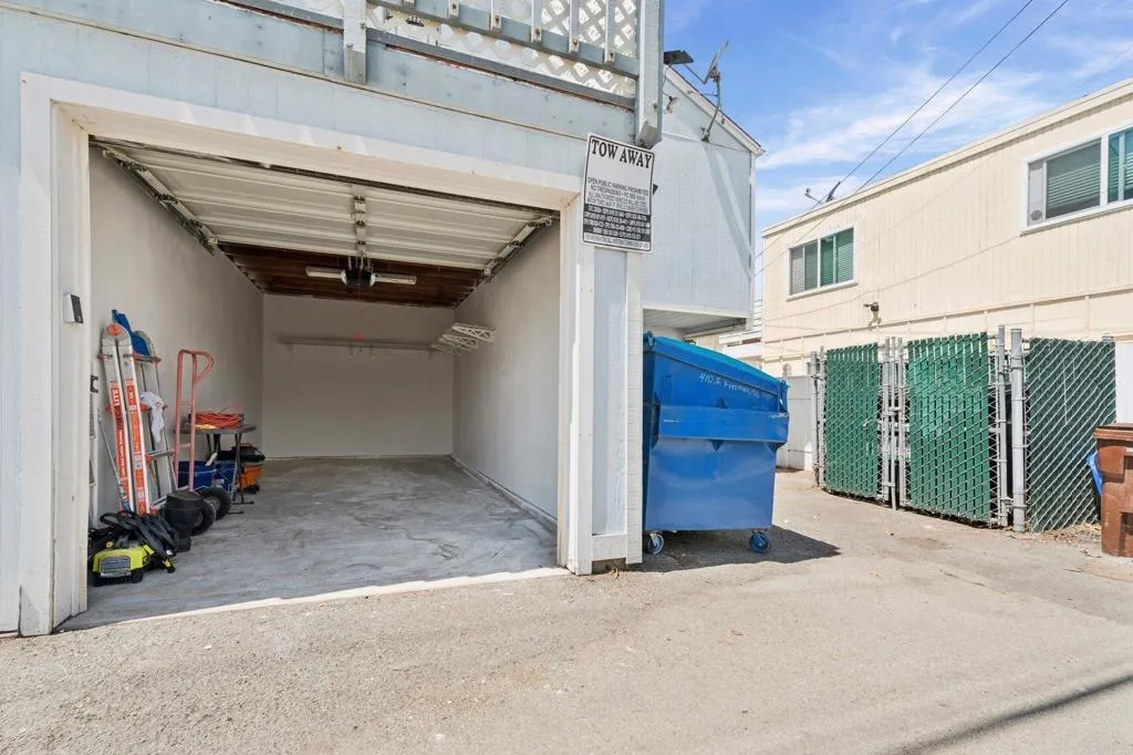 https://cdn.realtyfeed.com/cdn/127/306704791/b850e8e38e85fb79819e278477843413.webp