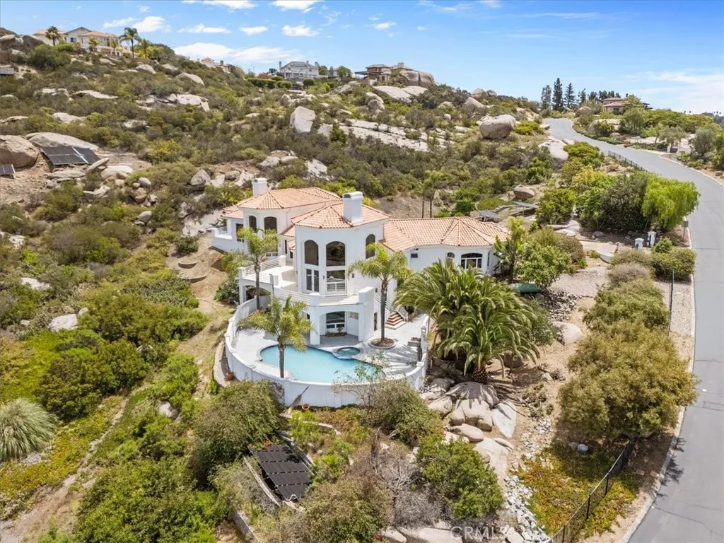 https://cdn.realtyfeed.com/cdn/127/306704794/1bfd25f4b2fcf5031c56fedb4a04c93a.webp