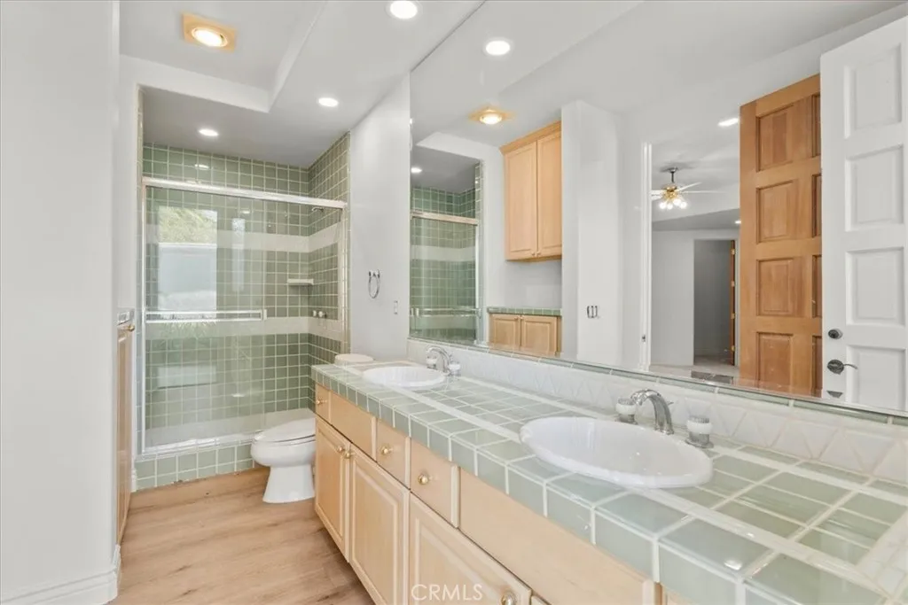 https://cdn.realtyfeed.com/cdn/127/306704794/2ac46be29bdcc4f449baa03d5eabf27a.webp