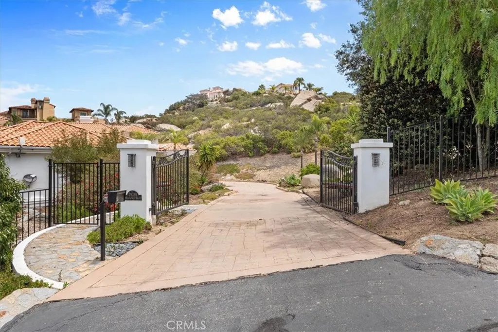 https://cdn.realtyfeed.com/cdn/127/306704794/538bf827956881918d7e0bf73c8fc342.webp