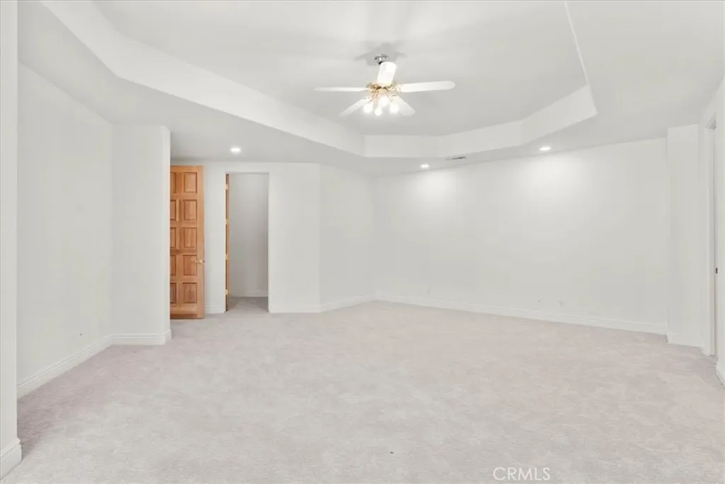 https://cdn.realtyfeed.com/cdn/127/306704794/6f9694fd51e7da73a5735e3022c4f674.webp