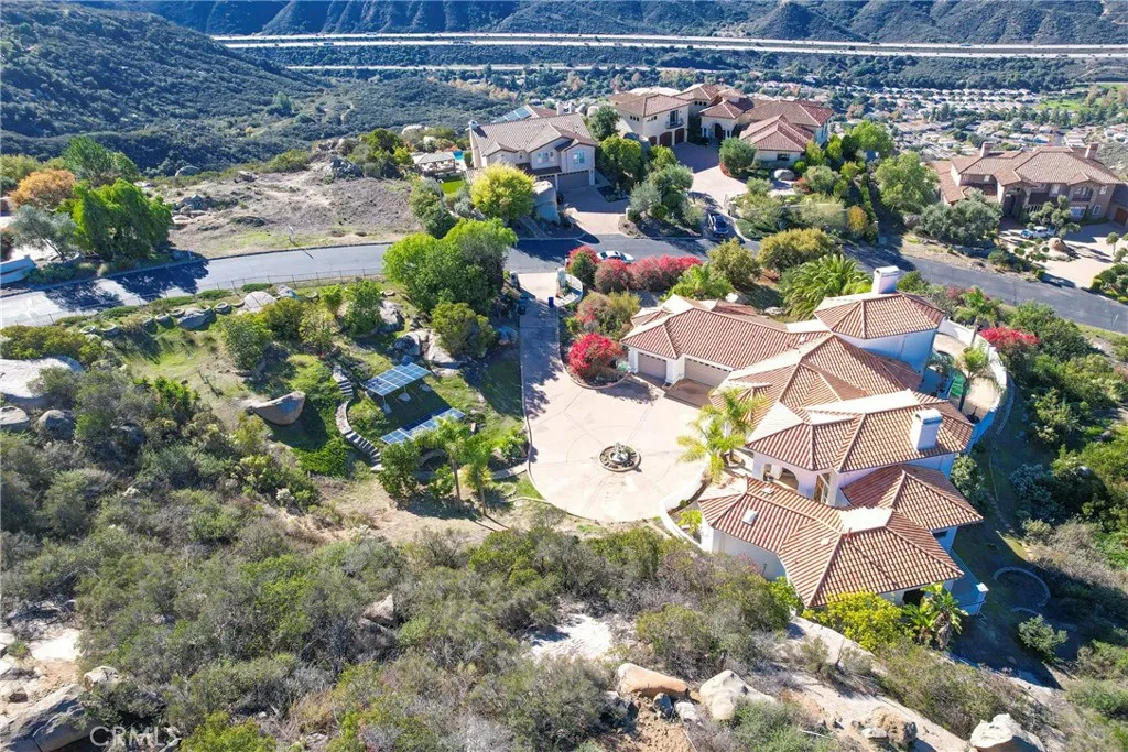 https://cdn.realtyfeed.com/cdn/127/306704794/70872b695fc299fbd1b03a452d8b58dc.webp