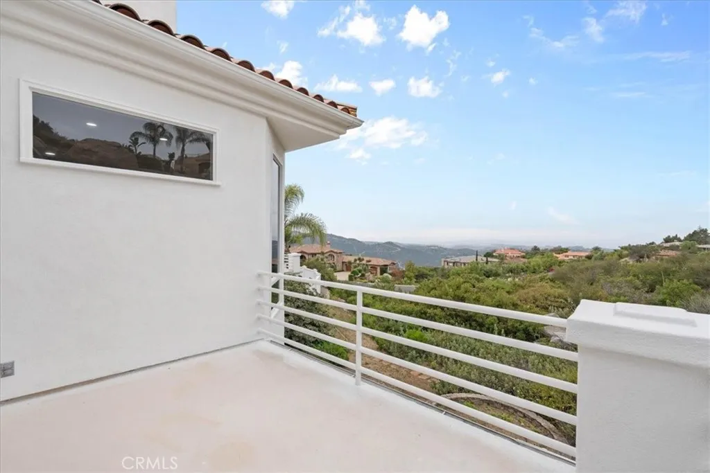 https://cdn.realtyfeed.com/cdn/127/306704794/be9fb3349fb11d660b07735fb076e237.webp