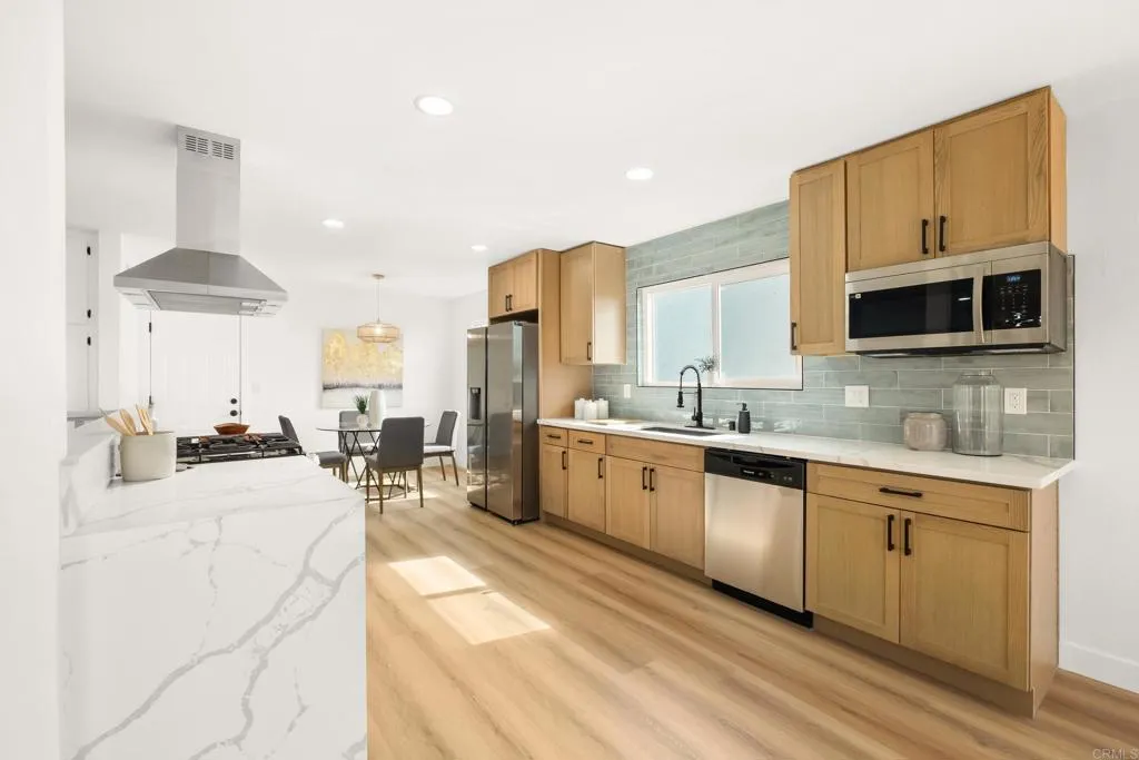 https://cdn.realtyfeed.com/cdn/127/306704821/9821aa003038803034e646f81ea83886.webp