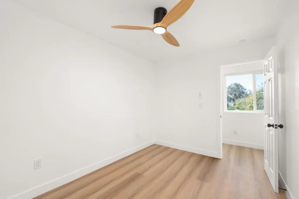 https://cdn.realtyfeed.com/cdn/127/306704821/a4ee0a8fcd62e87bff1121a890426665.webp