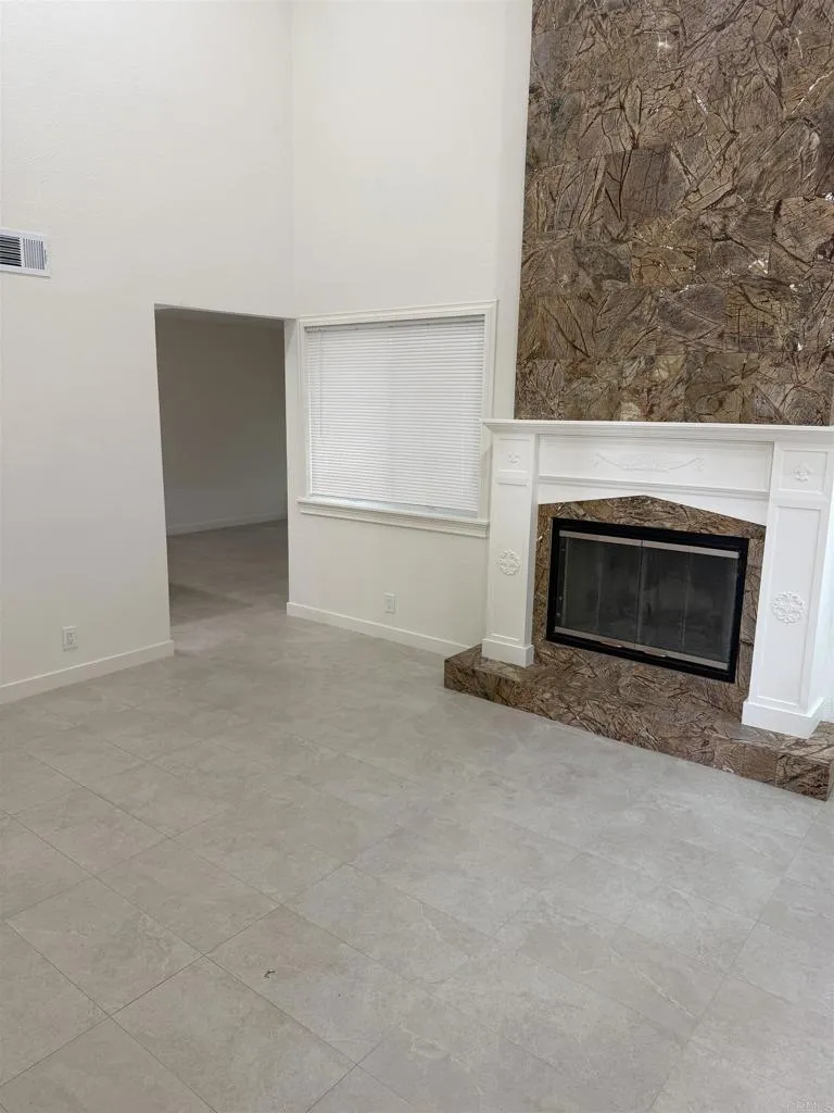 https://cdn.realtyfeed.com/cdn/127/306704827/8232b848d5412050cd9da155cf8a1f87.webp