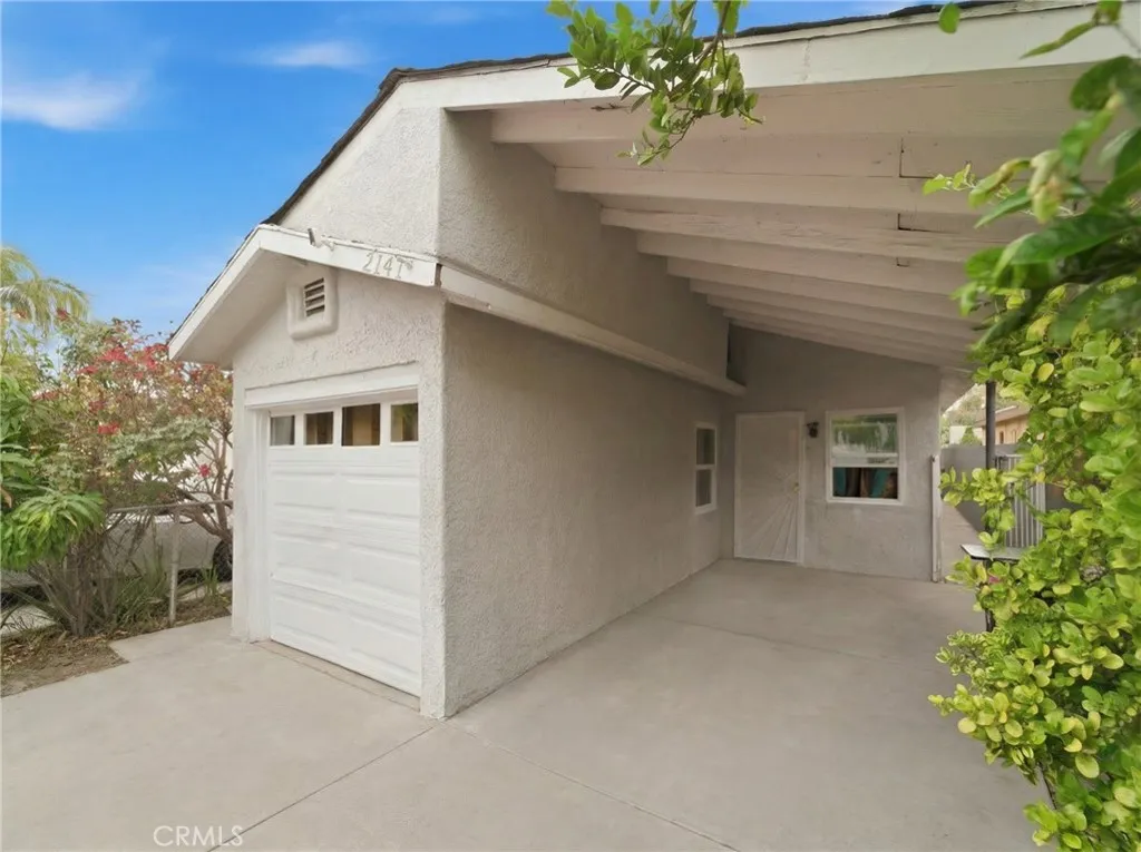Compton, CA 90222