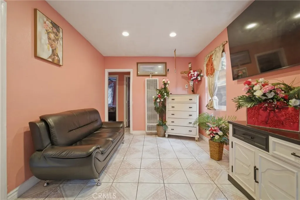 2141 Oris Street, Compton, CA, 90222