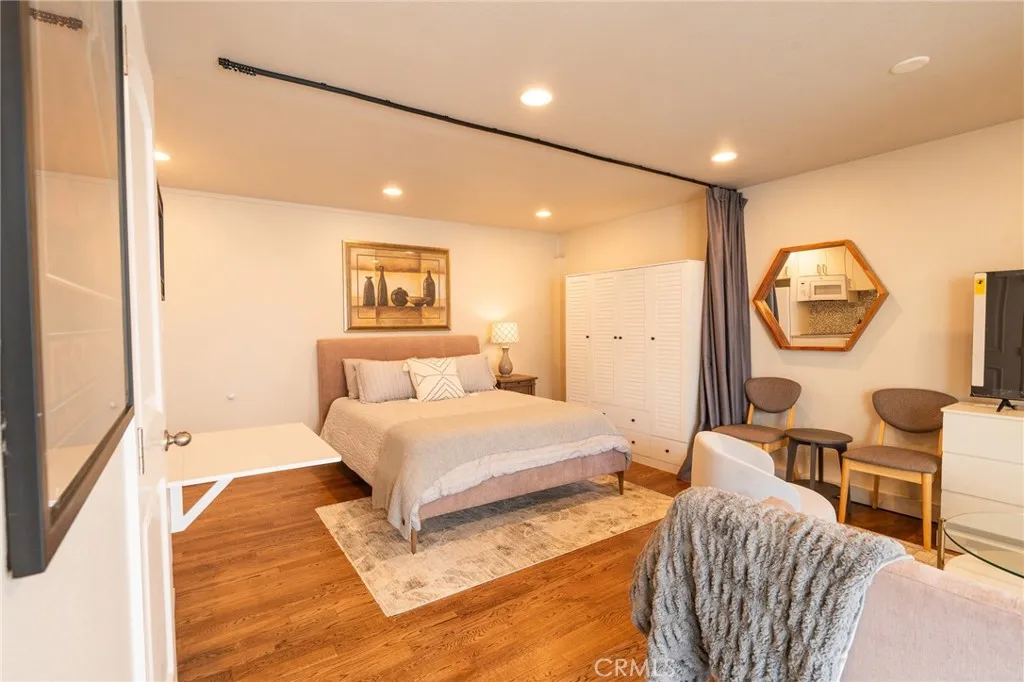 Laguna Beach, CA 92651