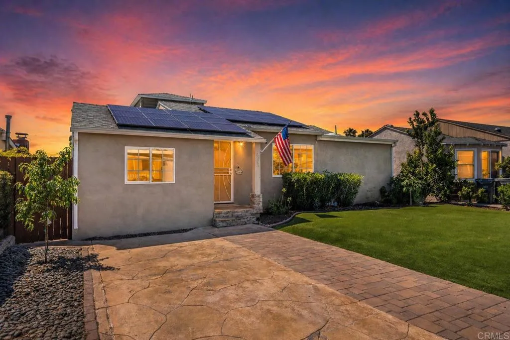 https://cdn.realtyfeed.com/cdn/127/306704894/8c900b4f734906a0090dd63d184c2b5c.webp