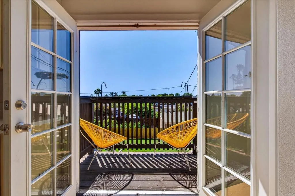 https://cdn.realtyfeed.com/cdn/127/306704894/b136b1fa8c1af41de4b2740c0ac9db6c.webp