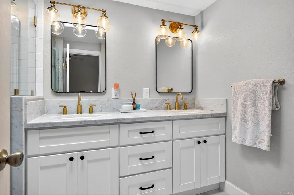 https://cdn.realtyfeed.com/cdn/127/306704894/fc63d729763ef03d953c181c55dc8396.webp