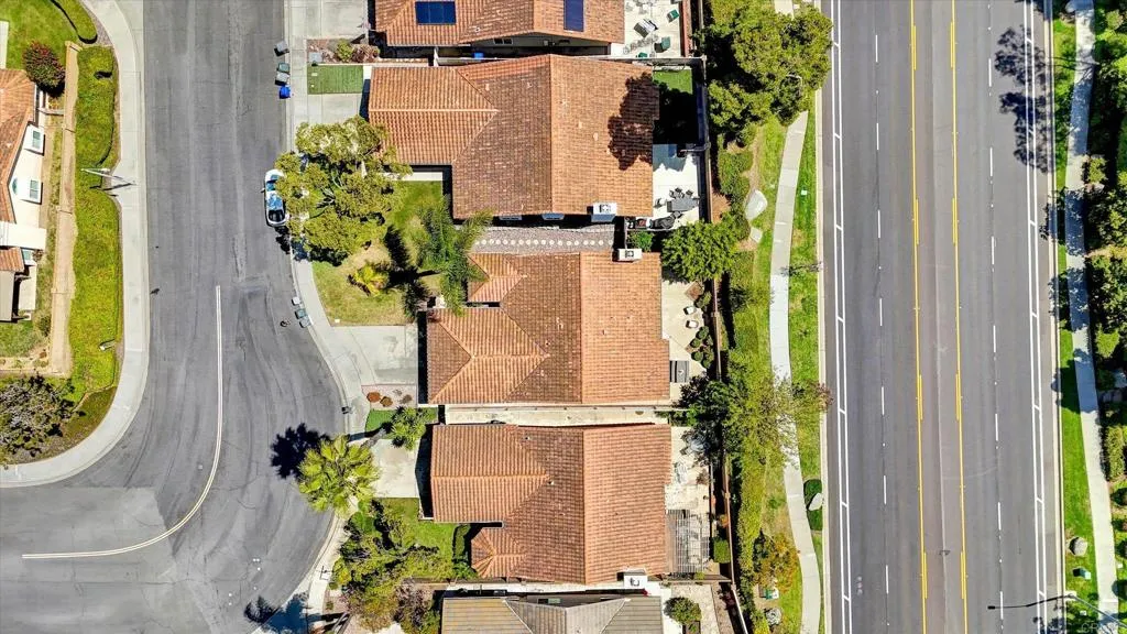 https://cdn.realtyfeed.com/cdn/127/306704902/212149a84347ed8db92d23556afd571c.webp