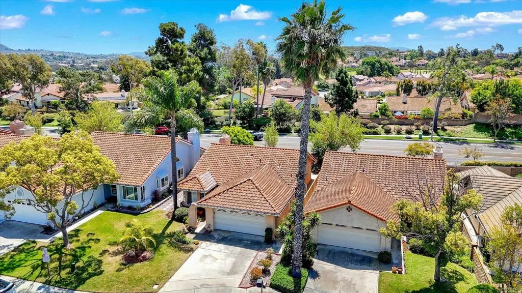 https://cdn.realtyfeed.com/cdn/127/306704902/85ebc4a85817ec531c0380dbd5879350.webp